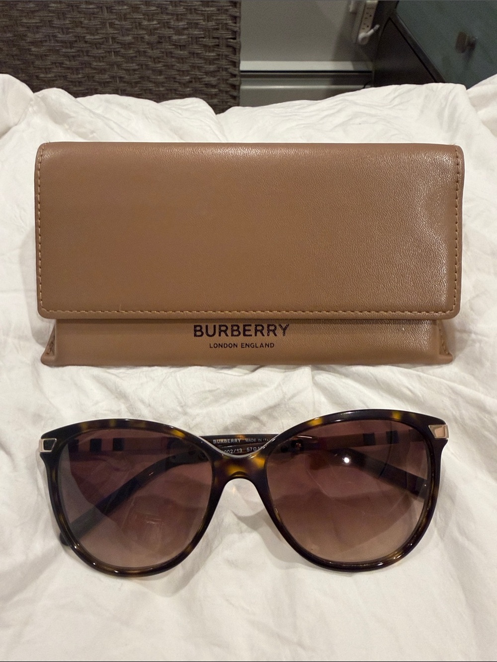 Burberry Tortoiseshell Cat-Eye Sunglasses with Tan Case